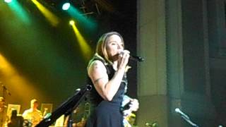 Melanie C live &quot;Ain&#39;t Got No/I Got Life&quot; with Jools Holland #IOM