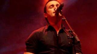 Shannon Noll, singing &quot;Burn for You&quot; Live at Crown Casino, 5.9.09