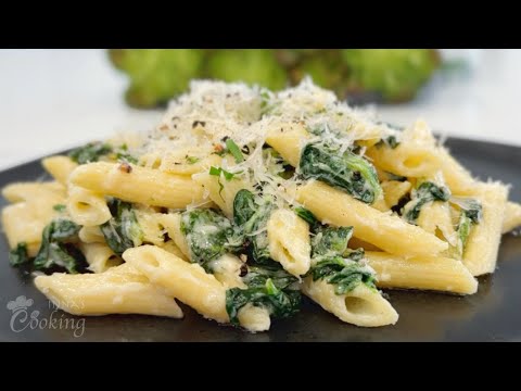 15 min Creamy Garlic Pasta Recipe | Requires only a few simple ingredients!
