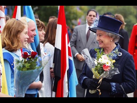 Queen Elizabeth Royal Visit 2002