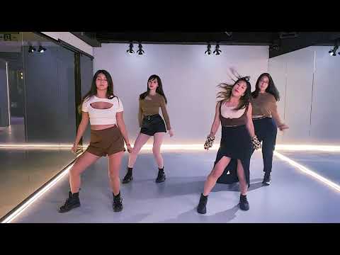 FIRST PLACE TAIPEI _BLACK PINK _SHUT DOWN 01