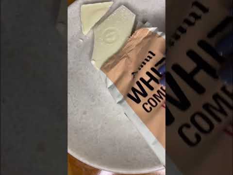 Amul white compound, chocolate tut gai🤦🏻‍♀️ #shorts  #amulchocolate #youtubeshorts