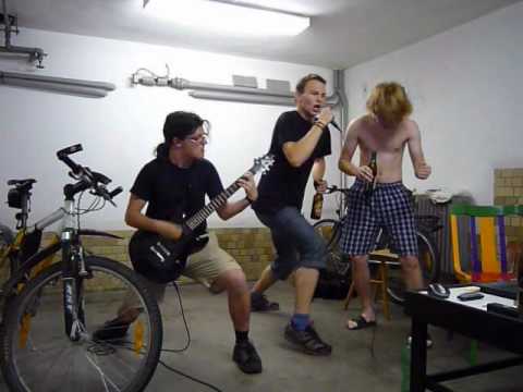 Projekt Xxx - Neživý - klip z garáže - zkušebny