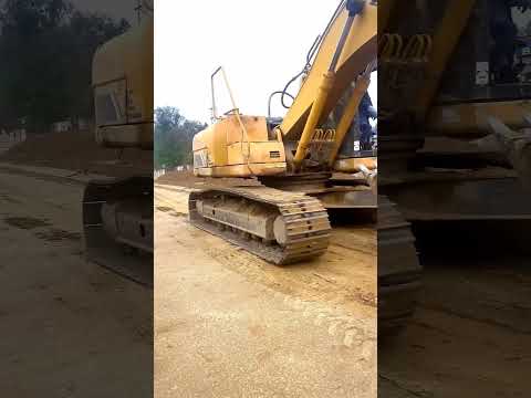 Why are tyres placed under JCB🫡 #shortvideo