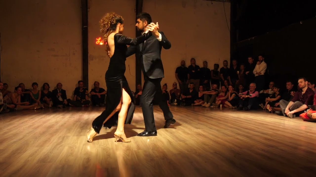 3/5 Agostina Tarchini & Sebastian Jimenez 06 05 2022 à La Parisiana Milonga