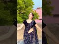 छूने दे छूने दे गोरे गोरे बालों को ️ ️ Dan