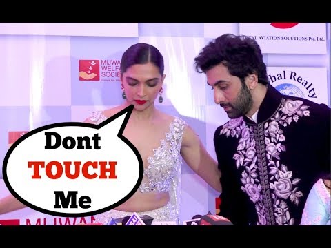 Ranbir Kapoor And Deepika Padukone AWKWARD Moments Will Make You Wonder Whats Going On