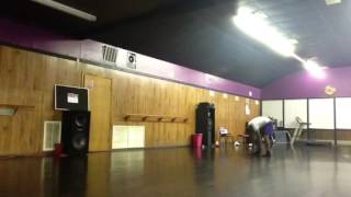 You Shouldn&#39;t Know These Things (Maxwell)