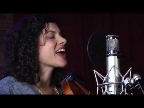 Carrie Rodriguez "I Don't Want To Play House Anymore"