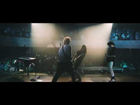 The Band Camino (feat. Mateus Asato) - See Through (Live At The Ryman)