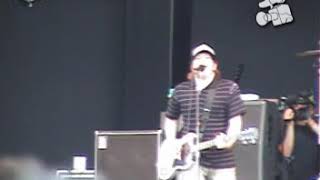 Fall Out Boy - 04 - Homesick at space camp (Live Mix Festival SP Brazil 22 10 2006) Pumpkn @LBViDZ