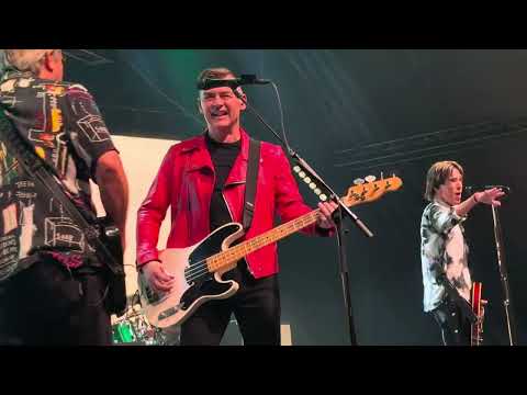 Gyllene Tider- Medley  2023-09-02 Gekås 60 års fest.