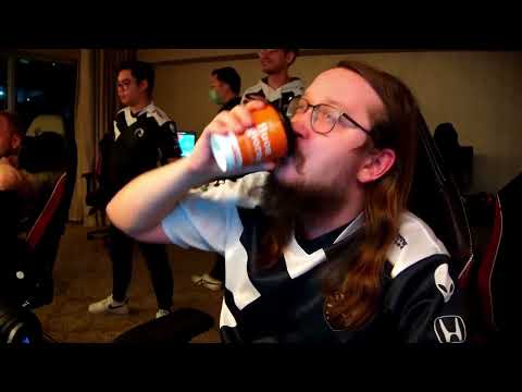 Team Liquid MATUMBAMAN SMILING reaction after the Xtreme Gaming game LCQ TI11 The International 2022