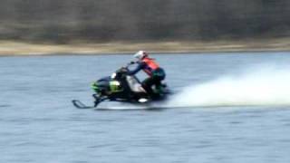 preview picture of video 'mod sled races on water'