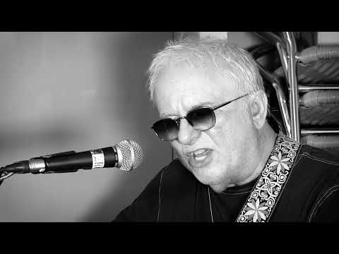 Wreckless Eric in the broom cupboard: Off The Road Sessions