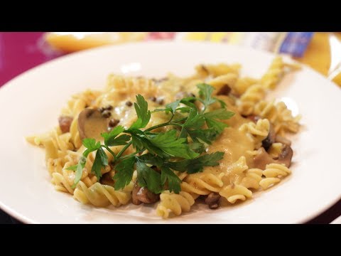 215. "Makaron z pieczarkami w sosie beszamelowym" - bezglutenowa kuchnia wegańska Atelier Smaku