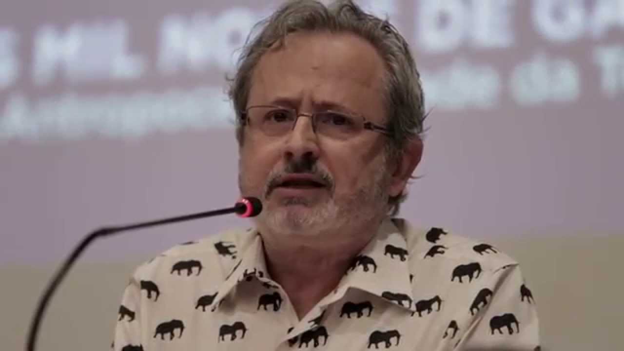 Eduardo Viveiros de Castro - A revolução faz o bom tempo