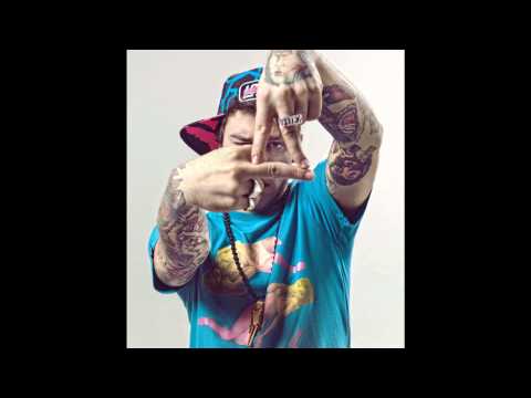 Il cemento non e un fiore ft. Jake La Furia prod. BZilla