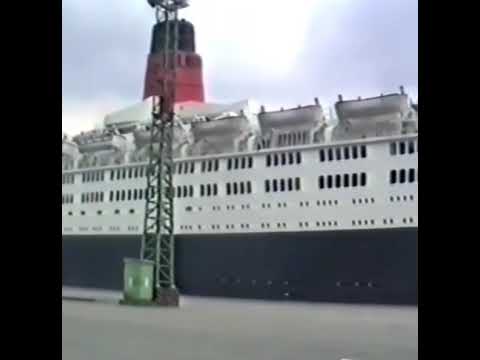 Thumbnail for Cunard Ocean Liner QE2 arrives in Taiwan