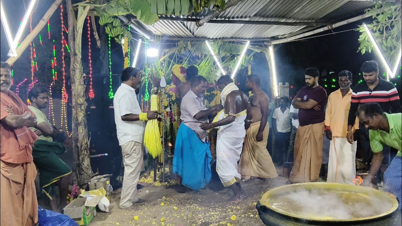 வாதைசாமிகொதிக்கும்வார்ப்பில்வெள்ளை ஆடைகள்அணிந்த?