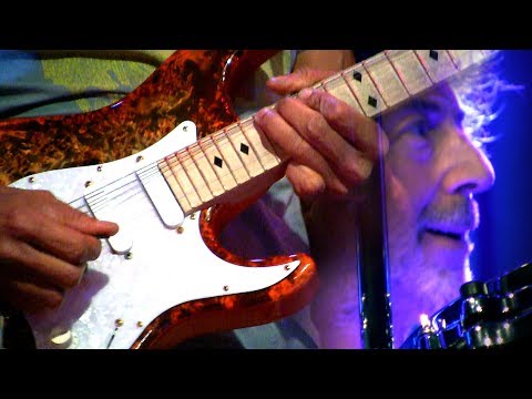 SIMON PHILLIPS PROTOCOL 4, FT. GREG HOWE, FINALE AT CULTUURPODIUM BOERDERIJ ZOETERMEER 2017