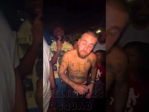 Justin Bieber spotted vibing to the song 'Yukon' at SRGN Studios (October 9, 2025) #justinbieber