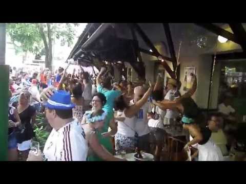 Unidos de Vila Isabel Campeã Carnaval 2013 - Petisco da Vila