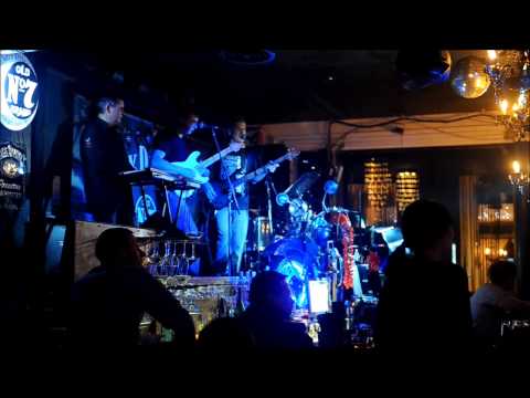 группа "LoveMakers" - "Два по сто и один пятьдесят" (Live 2015)