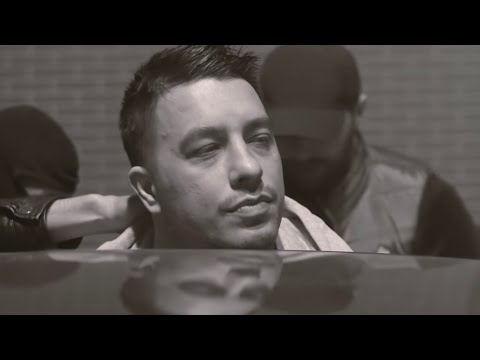 DANI PRINTUL BANATULUI  SI DANA - SALTAT DE PE STRADA