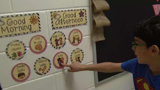 Grade 1 teacher welcomes students with special greeting