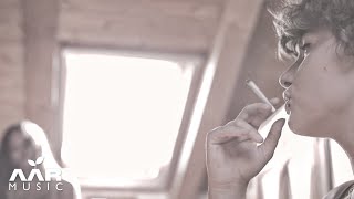 Anna Lyrics English Translation