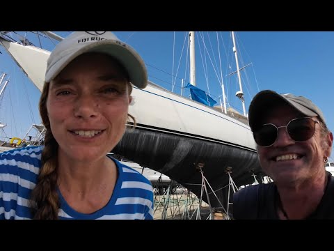 Meet our new boat!        -        Skylarking Ilios Ep. 01