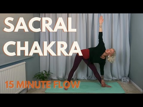 15 Minute Sacral Chakra Yoga Flow to Open Hips & Unlock Creativity | Yoga & Voice for All Levels 💙