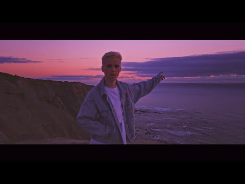 João Sousa - AWAY! (Prod. TomEnzy)