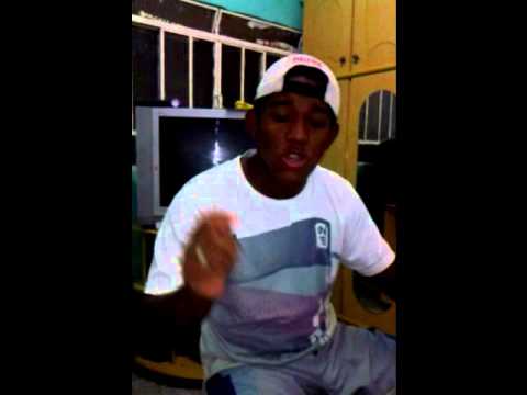 MC LEOZAO OSTENTANO NA RIMA ( PIKAAA) A FITA VIDEO CLIPS  ( PROMOÇOES )