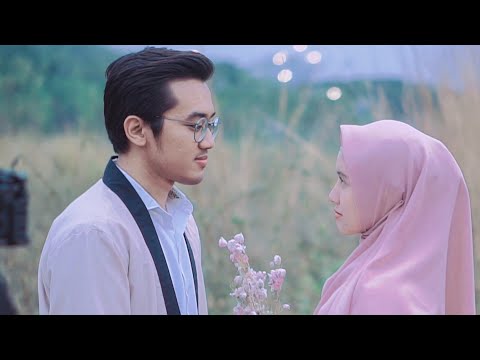 Amin Paling Serius - Cover by Ixora Meira