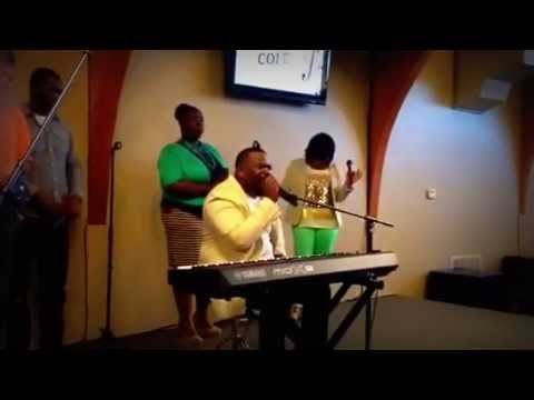 Marcus Cole sings at City of Joy's Heart of Worship