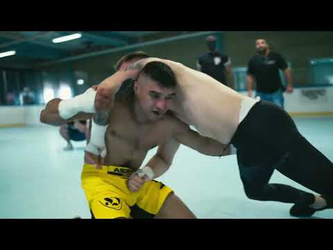 Best Fight of King of the Streets | HOCKEY FIGHTS - EL GRECO VS WĄSU