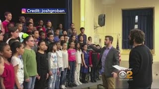 Josh Groban Sings With Bronx Students