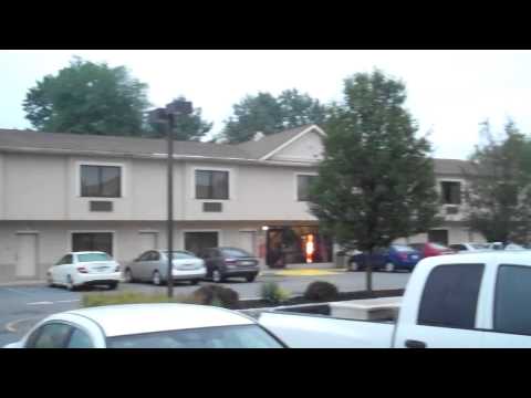 Quality Inn, East Windsor, NJ Early morn bird sings, guest rise to meet another day