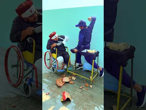 garib admi ne nuqsan kar dia 😢🙀😢