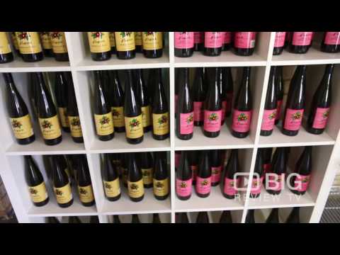 download lagu mp3 mp4 Honey Perth, download lagu Honey Perth gratis, unduh video klip Honey Perth