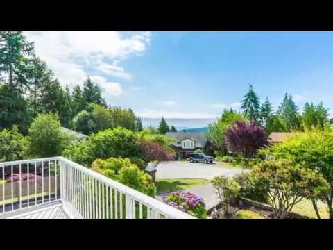 672 Hillcrest Rd, Gibsons, BC.