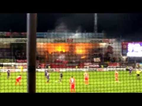 Hallescher FC zündet bei VfL Osnabrück - FC Chemie Halle 2:0 06.11.2015 Saalefront Pyro Pyroshow
