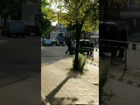 އަލީ ވަހީދު ހައްޔަރު ކޮށްގެން ގެންދާ ވީޑިއޯއެއް!