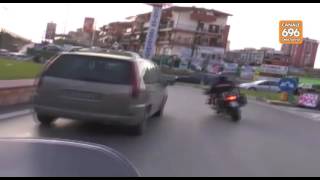 napoli-17enne-adesca-bimbi-su-internet-scoperto