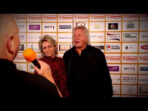 Oranje Shownieuws was te gast bij Zalencentrum t'Loo in Coevorden met "Jan & Hennie".