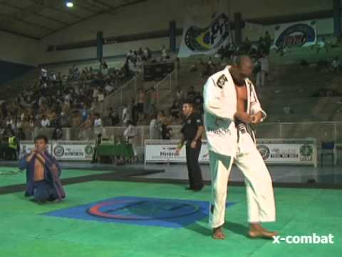 ABU DHABI PRO 2012 - Pedro Moura x Pedro Pimenta by X-COMBAT