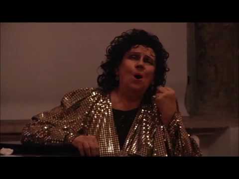 Margarita Voites sings "Lauliku lapsepõli" at her 80th birthday