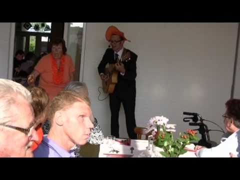 Generation Y | Oud | De Zingende Broeder